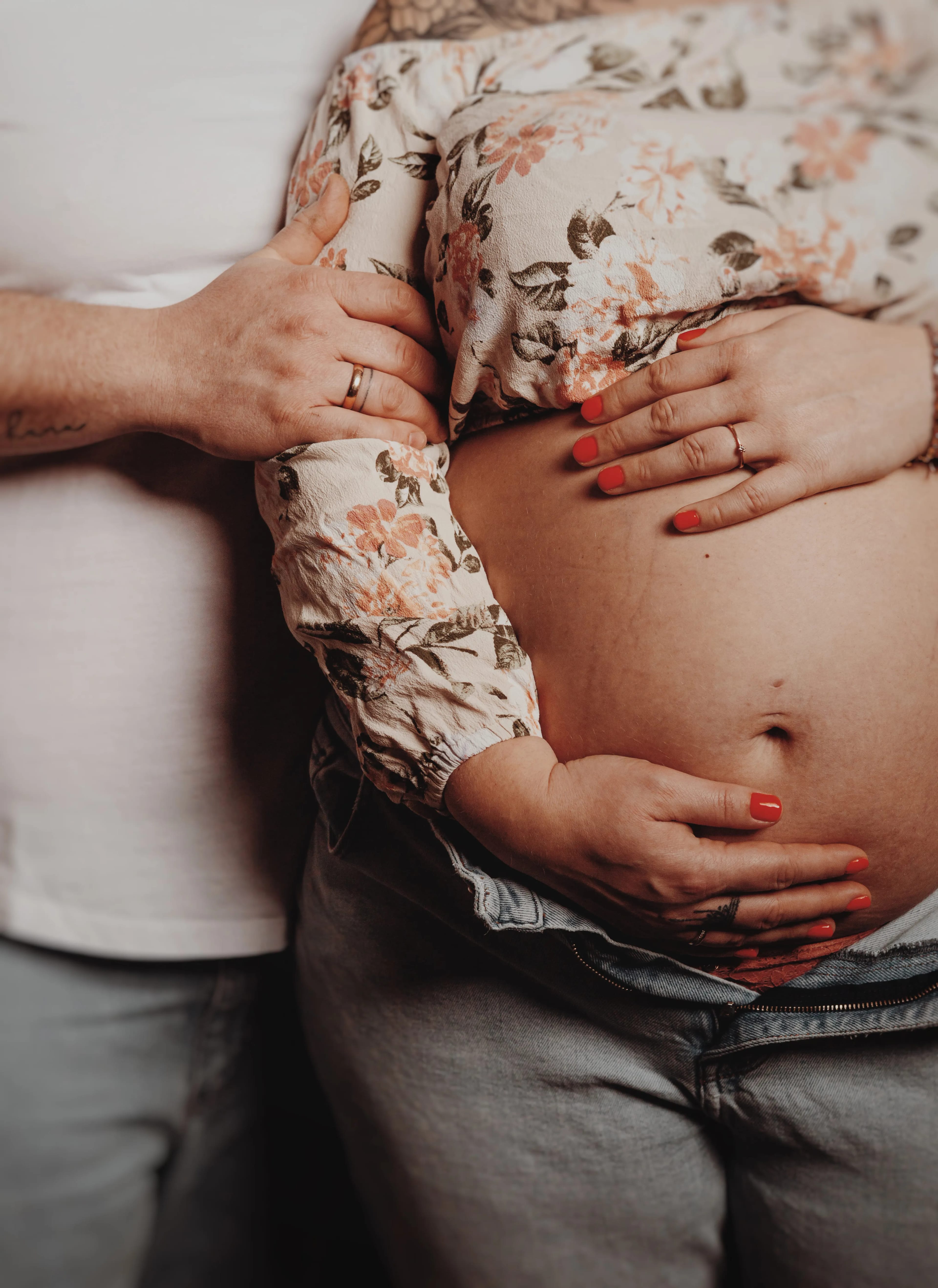 Schwangerschaft & Babybauch – Fotografie von Lenas Fotografierwelt in Bad Oeynhausen, Bild 4 von 29