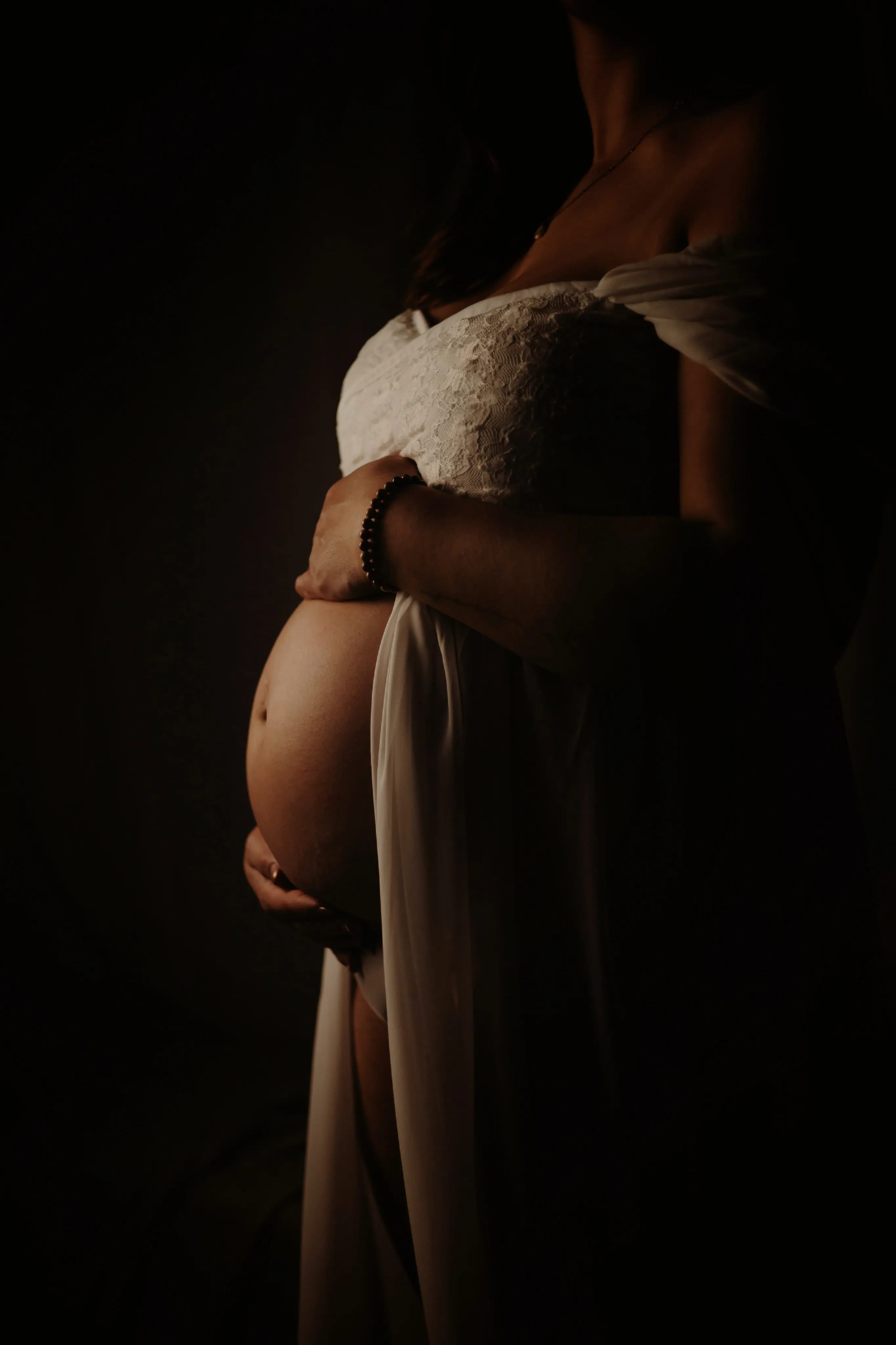 Schwangerschaft & Babybauch – Fotografie von Lenas Fotografierwelt in Bad Oeynhausen, Bild 20 von 29