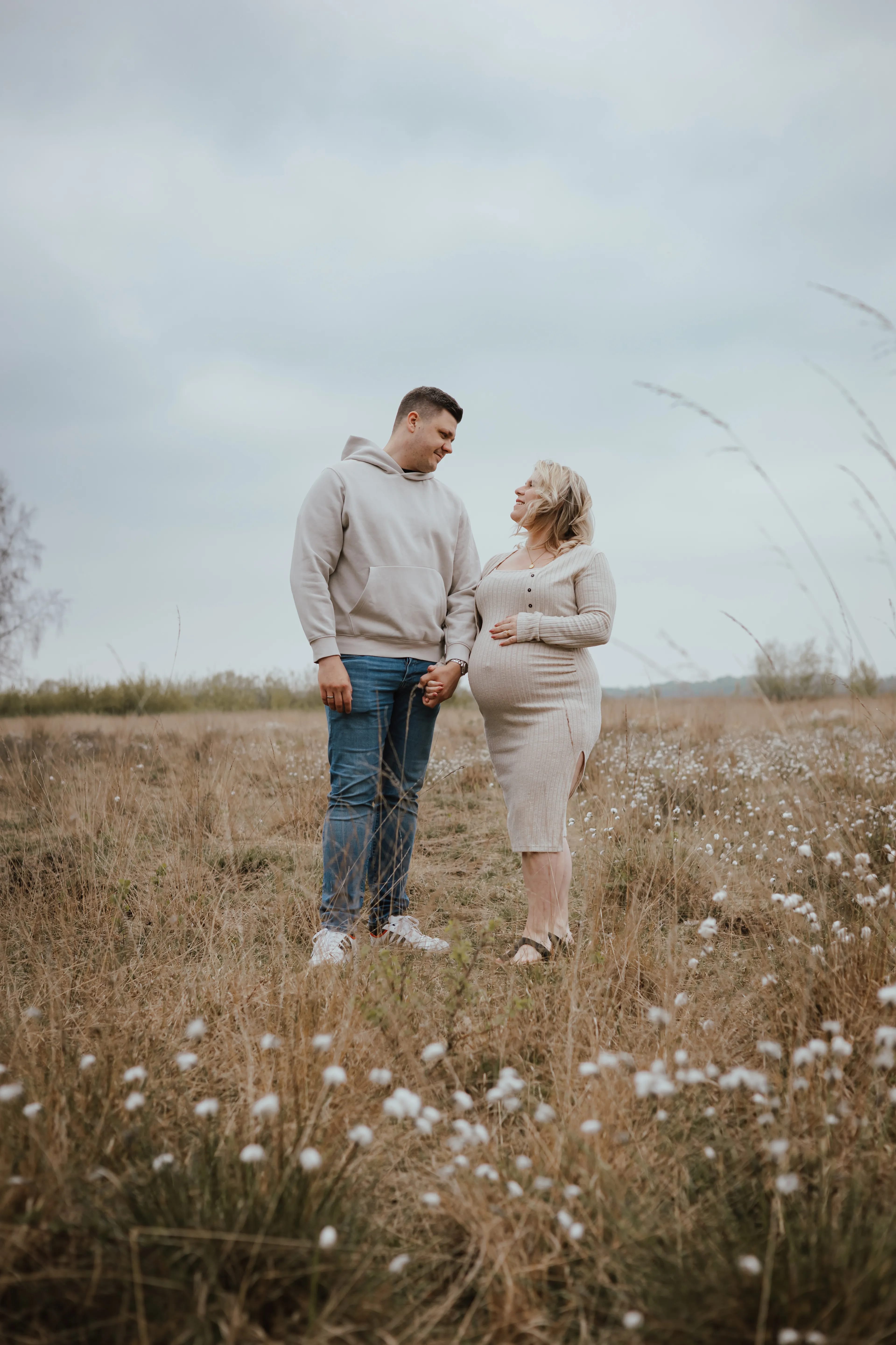 Schwangerschaft & Babybauch – Fotografie von Lenas Fotografierwelt in Bad Oeynhausen, Bild 24 von 29